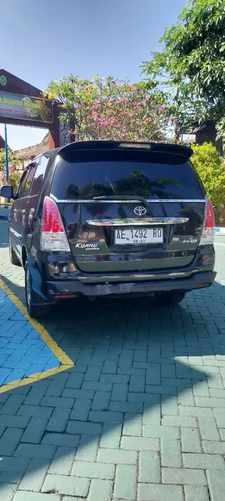 Toyota Kijang Innova G Tahun 2009