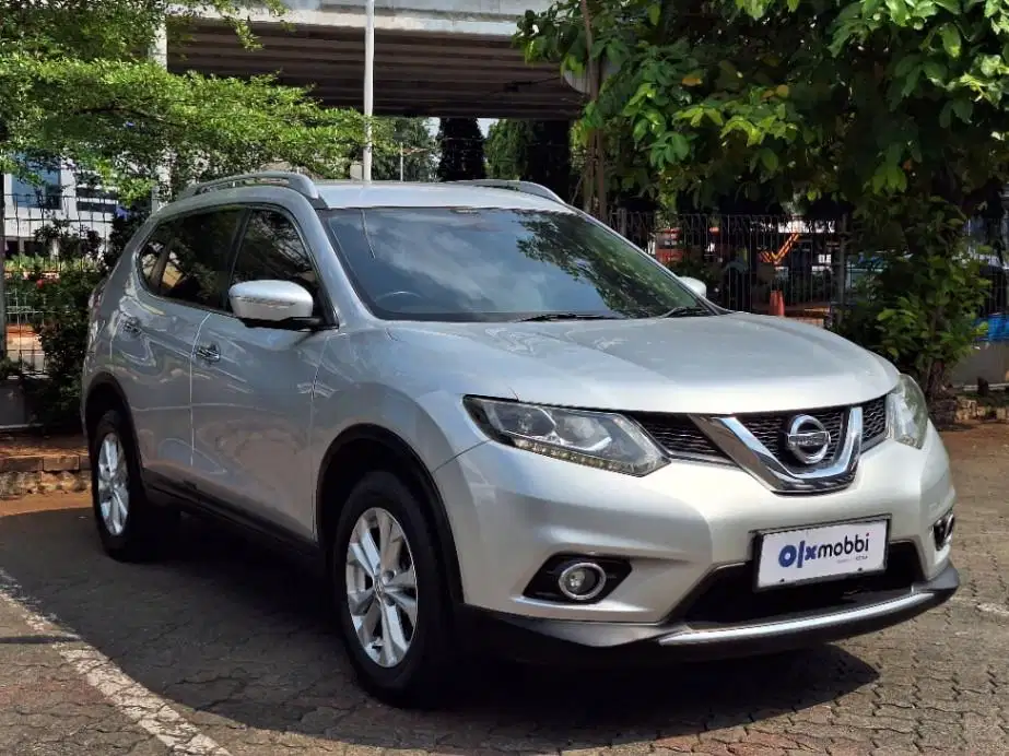 Nissan X-Trail AT 2016 UIG
