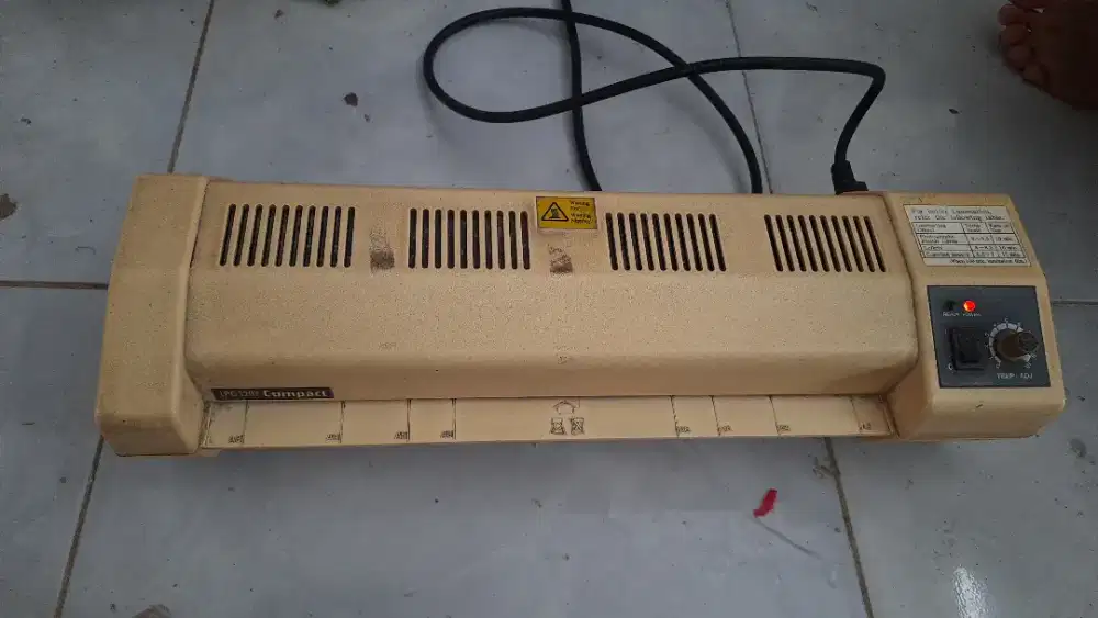 Mesin laminating A3