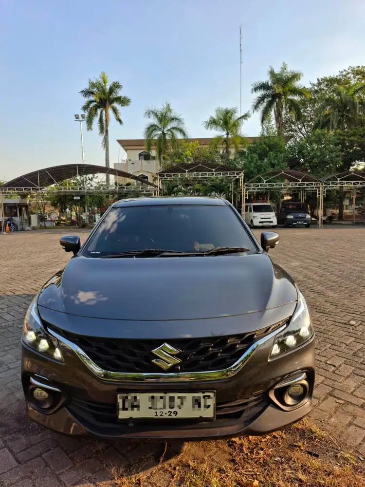 Suzuki Baleno Hatcback tahun 2024 pemakaian pribadi tangan pertama