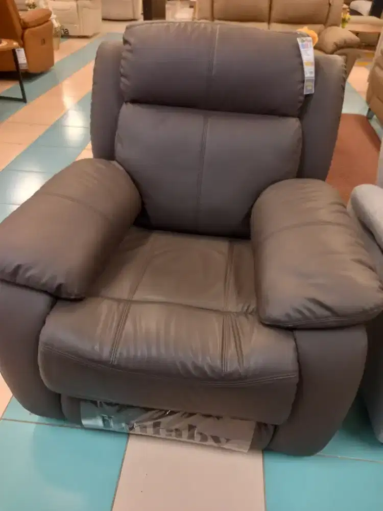 1S Recliner ART LEAT LULABY