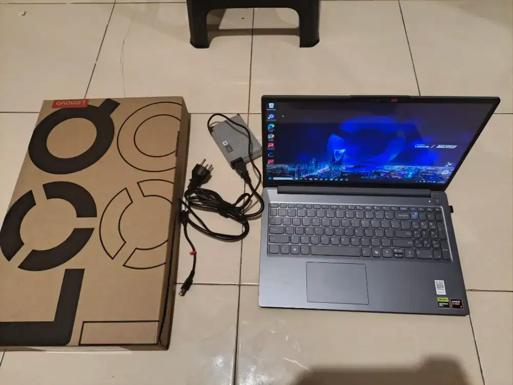 LENOVO LOQ 15 RYZEN 7 170 RTX3050 6GB/ 16GB 512GB