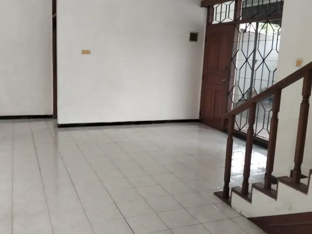Rumah Komplek Dadali bisa untuk Gudang atau Usaha