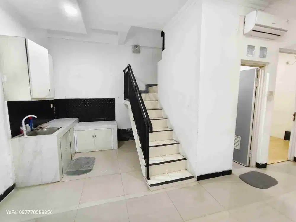 hot Sale rumah sunter 1½ lantai rapi hanya 1.75M loh
