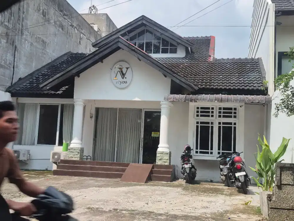 Dijual rumah di setia budi indah
