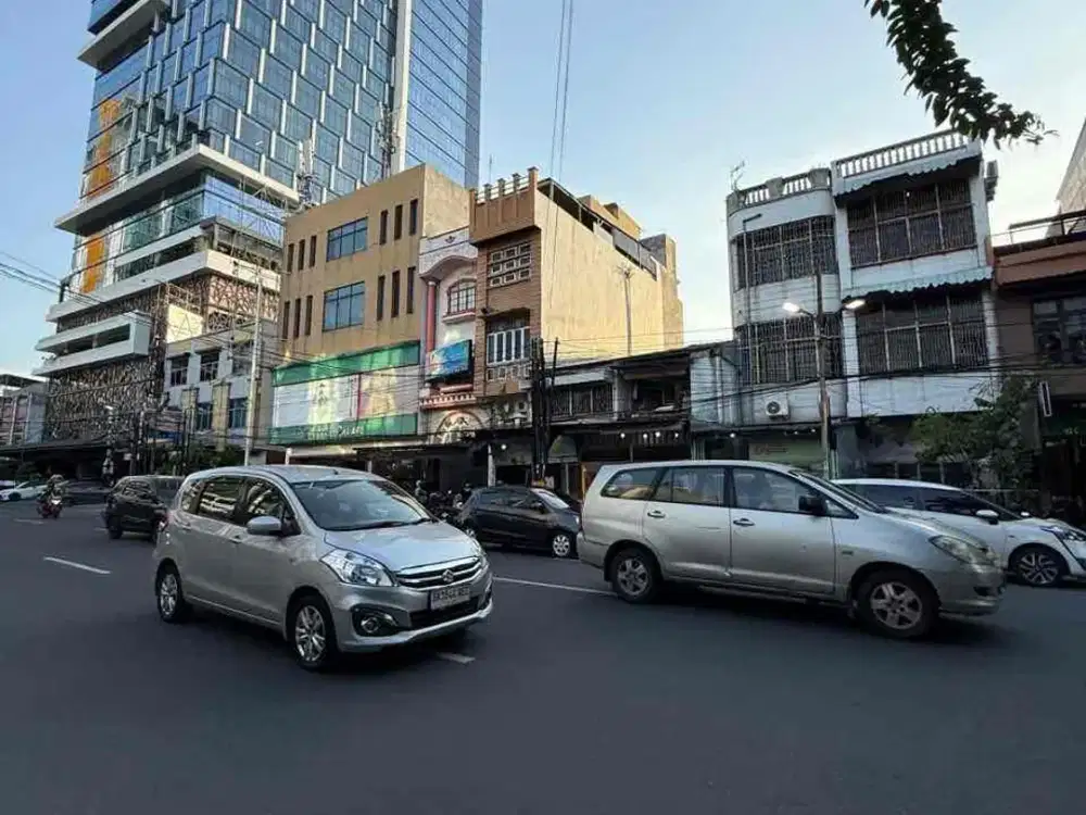 Ruko Usaha Hadap Timur S. Parman 4 x 21 m