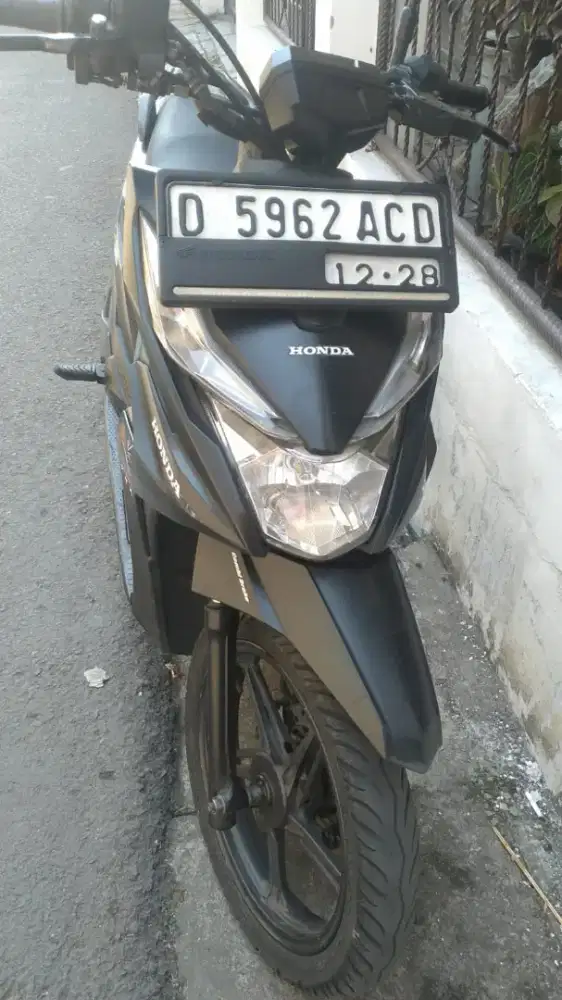 Beat street 2018  mulus mesin lemes, full ori