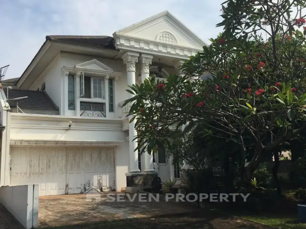 Rumah American Classic dan siap huni lokasi strategis di Legenda Wisata