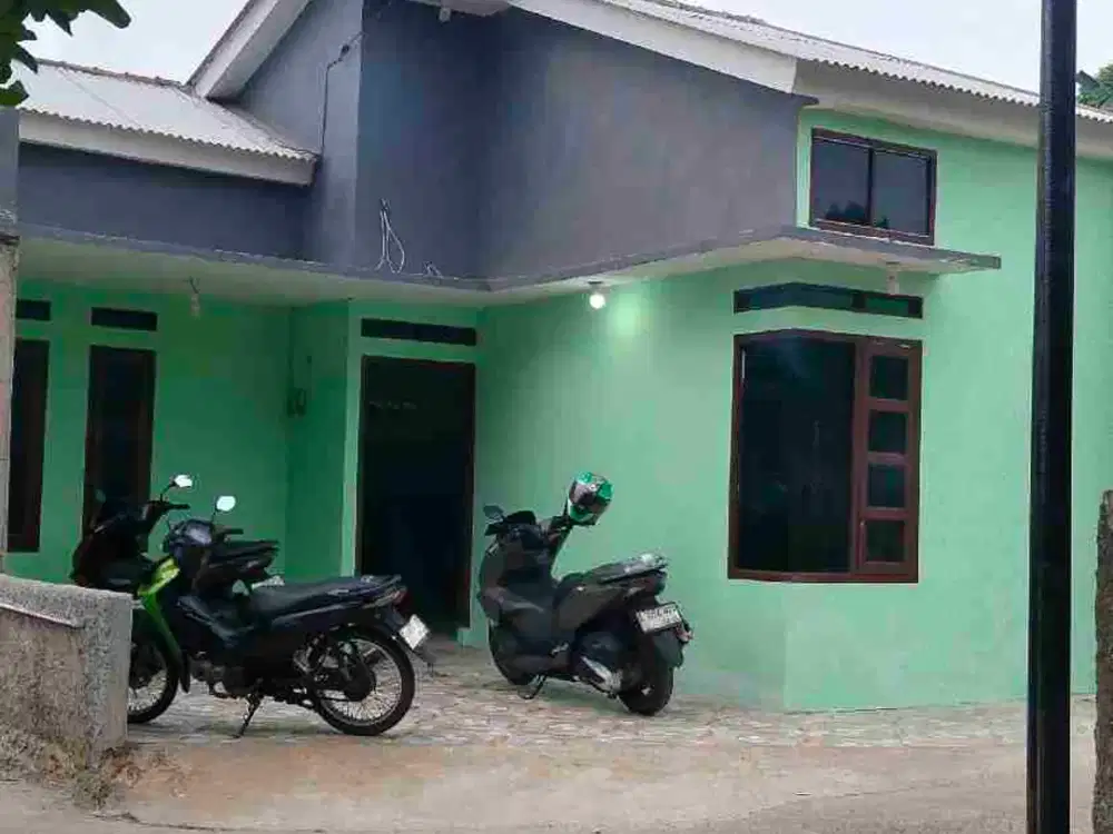 dijual cepat rumah murah bangunan baru di Parung Bogor