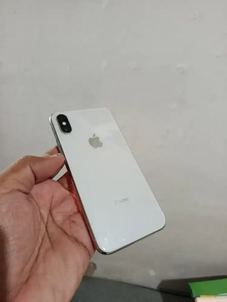 Apple iPhone X 64 sinyal aman produk lama