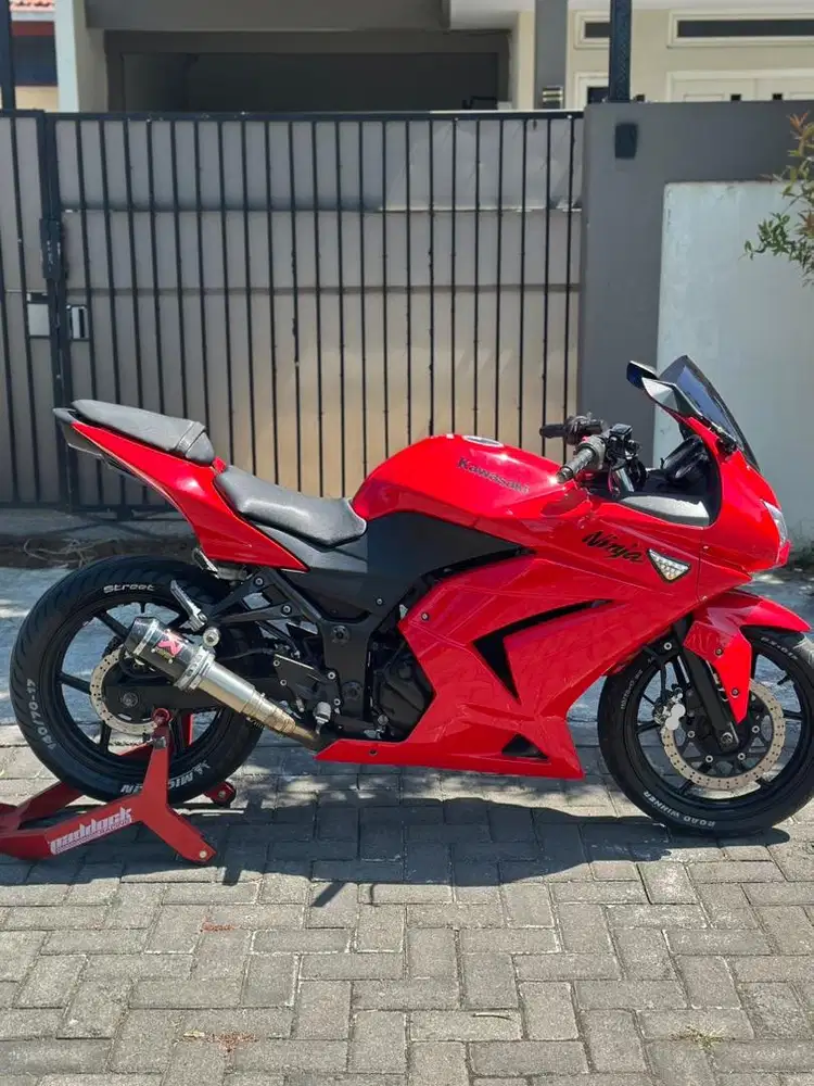 Ninja 250 cc tahun 2012 karbu