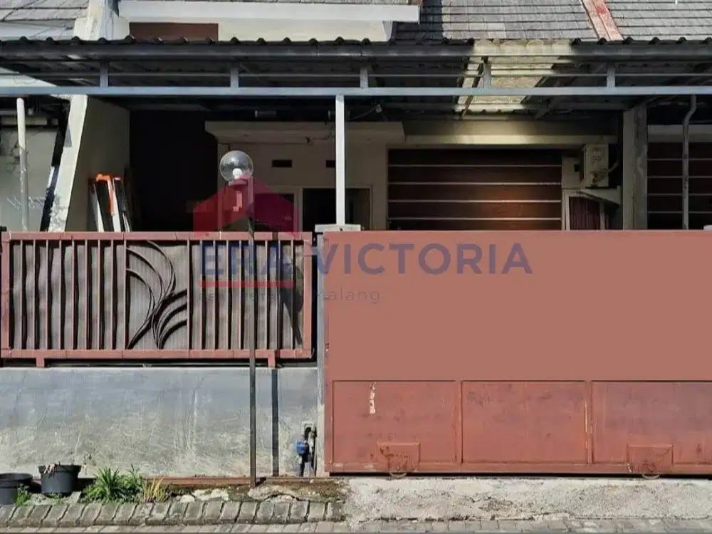 Rumah Dijual Dalam Perumahan Dekat RKZ & RST Soepraoen Malang