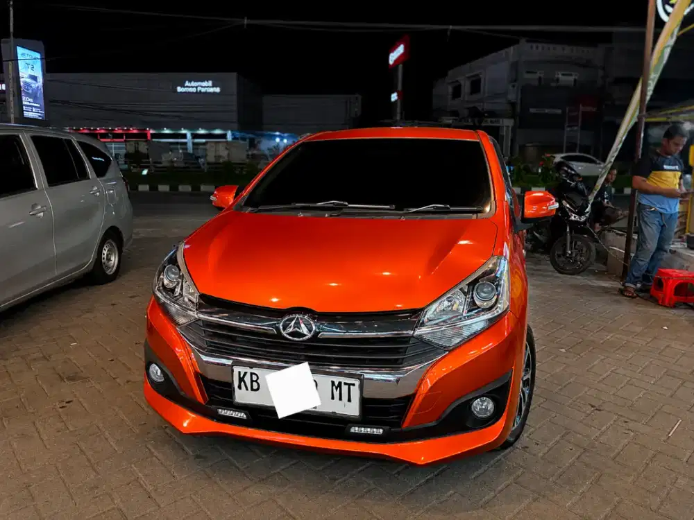 DAIHATSU AYLA 1.2 R M/T ORANGE (RARE) 2019