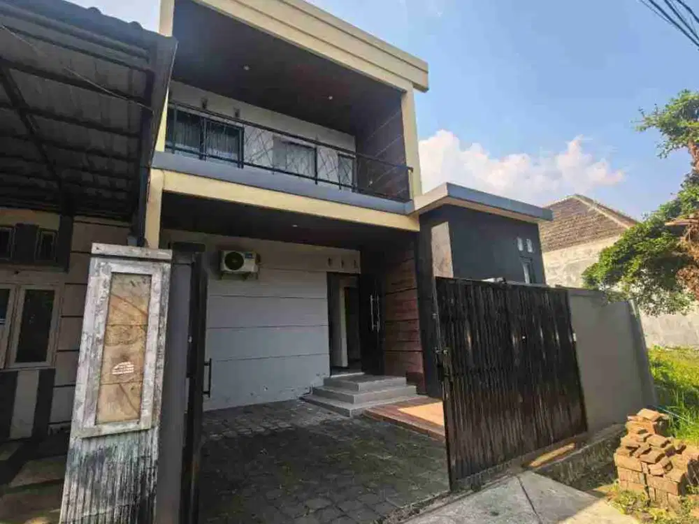 Dijual Rumah Desain Modern Di Graha Gardenia  Saptorenggo Pakis Malang