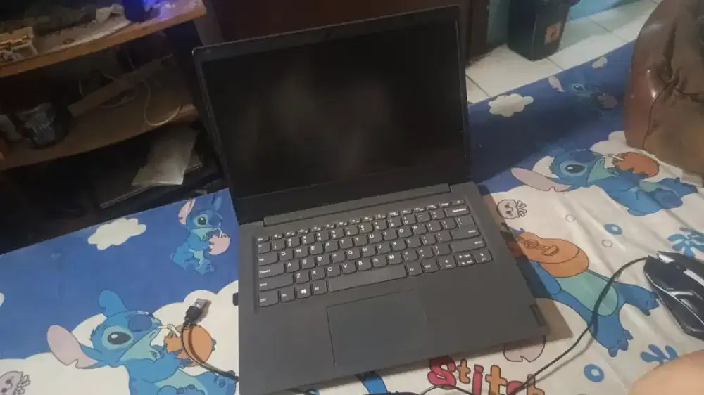 Laptop Lenovo V14-IIL