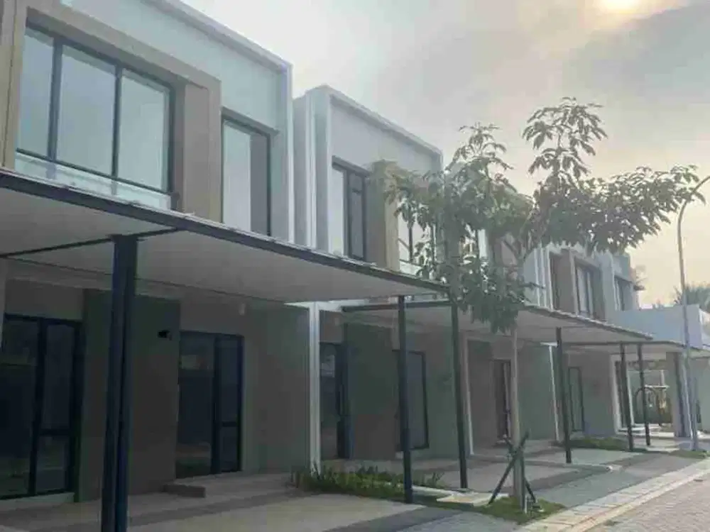 SEWA RUMAH MILENIAL PIK 2, 2 KT, 2 LT (HOEK)