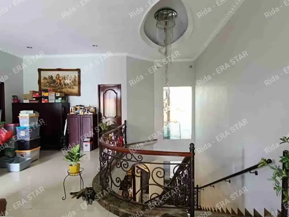 Rumah Mewah Siap Huni di Perumahan Rawamangun Jakarta Timur