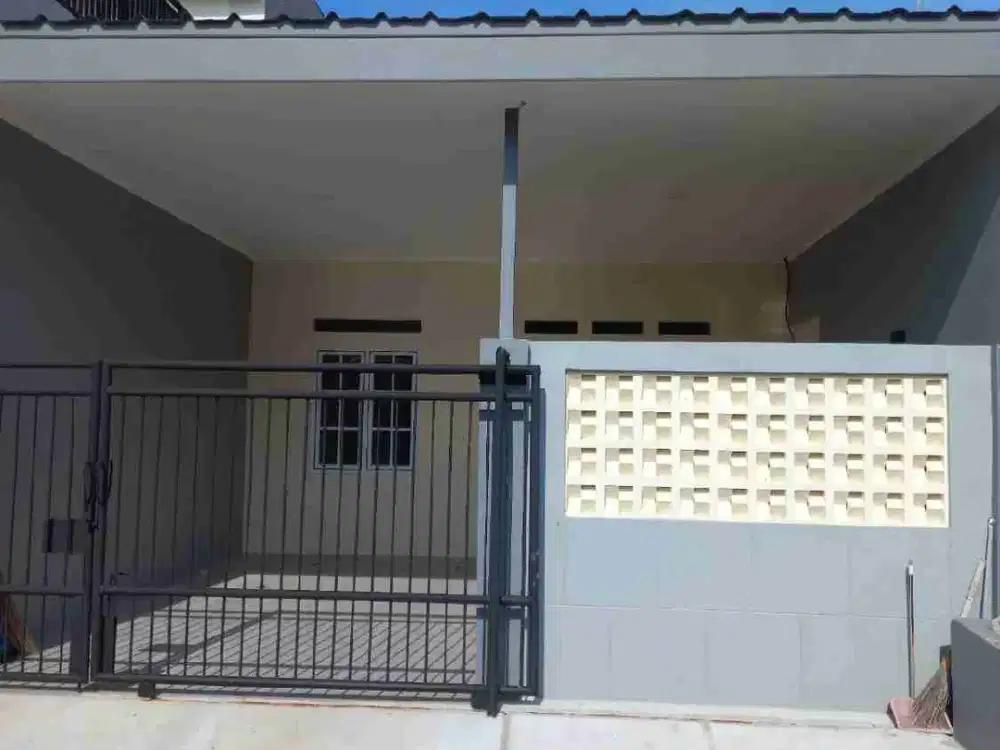 Rumah baru full renovasi, Siap Huni, Bebas Banjir dalam cluster di Taman Harapan Baru, pejuang, Medan Satria dekat kota harapan indah, Bekasi
