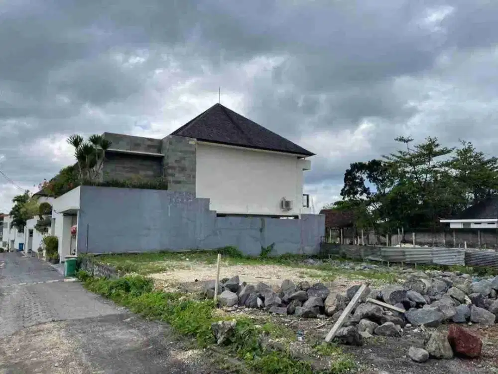 Tanah 4,5 Are di Jalan Pantai Batu Bolong Canggu Dekat Nelayan Berawa
