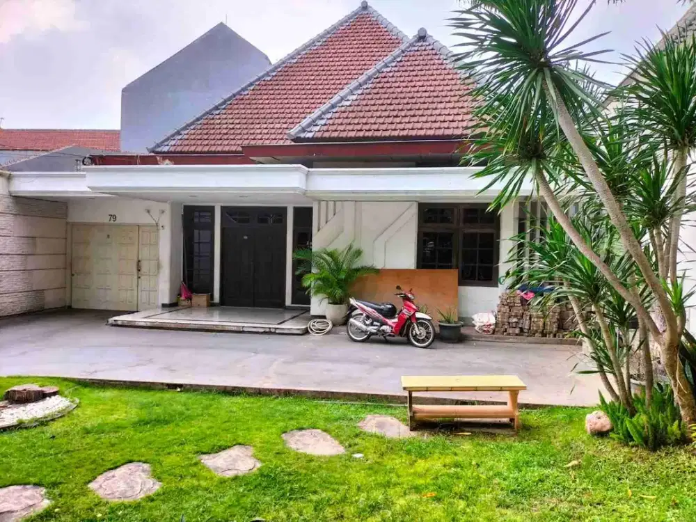 Dijual Cepat Rumah Strategis Di Raya Darmo Surabaya Pusat