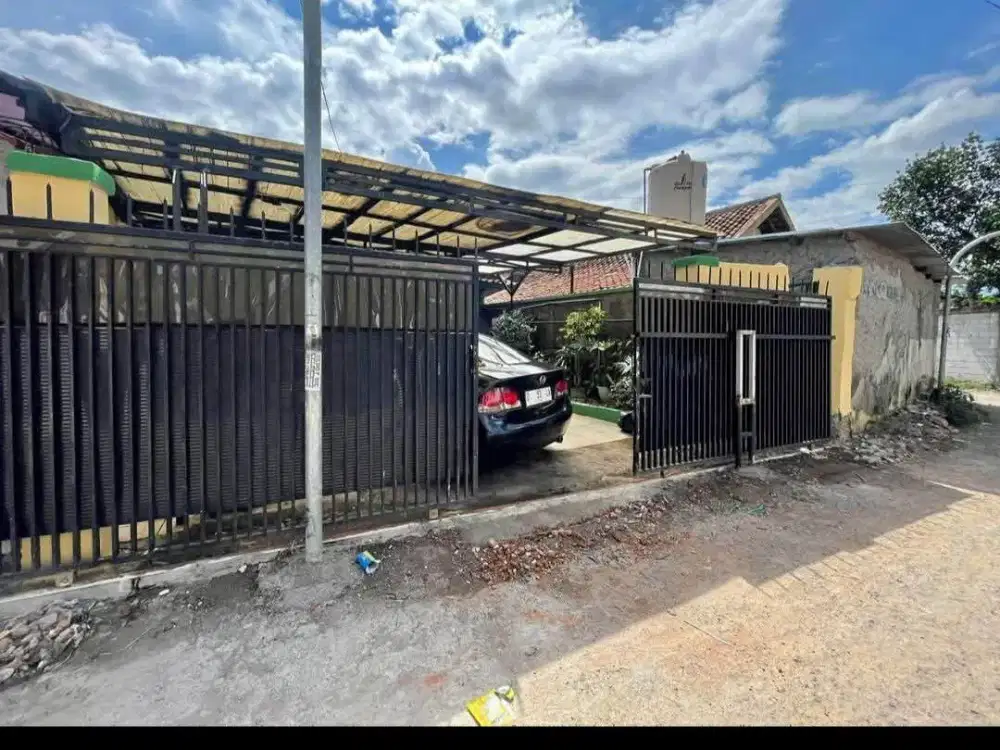 RUMAH PRIBADI SIAP HUNI LOKASI STRATEGIS CISARANTEN ARCAMANIK