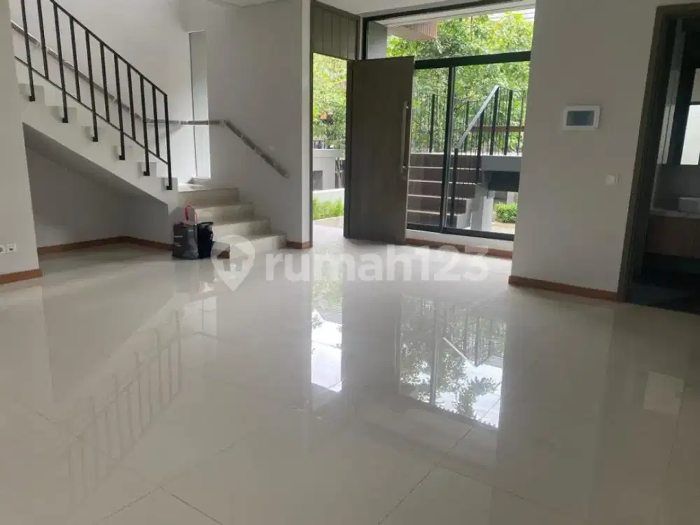 Siap Huni, Rumah, 2 Lantai, di BSD Green Wich