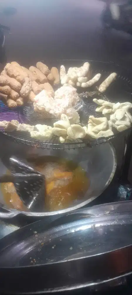 Dibutuhkan pedagang basreng keliling