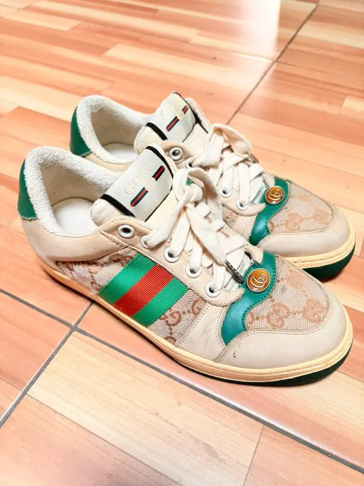 Sepatu brand eropa