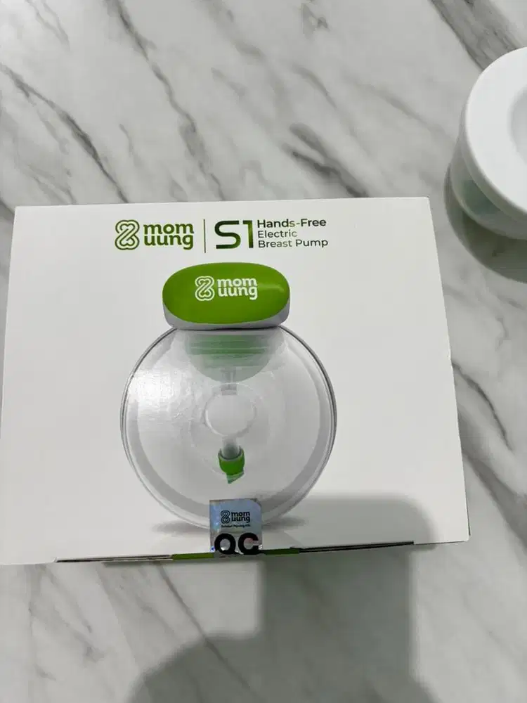 PRELOVED POMPA ASI ELEKTRIK MERK MOM UUNG ( BARU PAKAI 2 MINGGU )