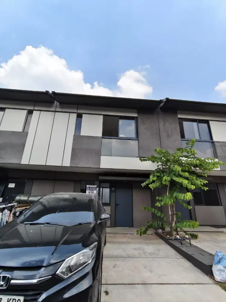 JUAL RUMAH PARK SERPONG CLUSTER XYZ