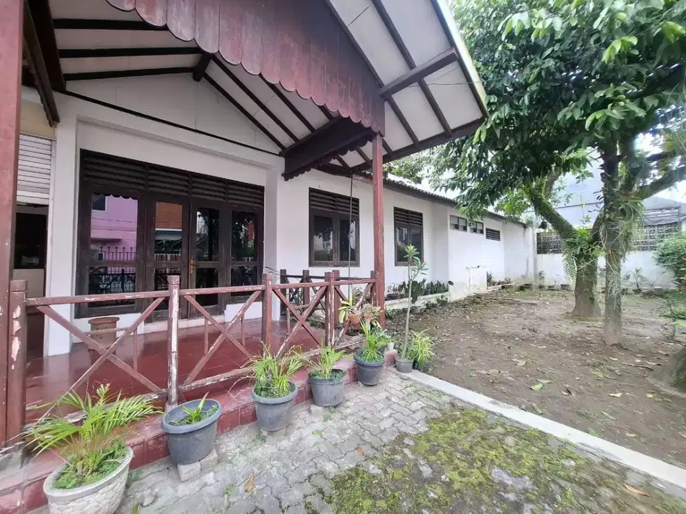 Rumah Siap Huni Area Seturan Halaman Luas Sleman untuk Kost