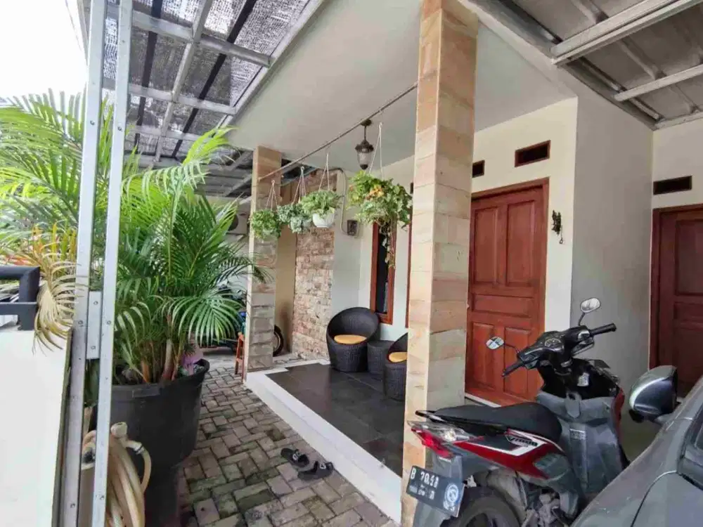 Rumah bangunan baru 1.5 M luas tanah 131 m di pondok pekayon Indah tidak banjir
