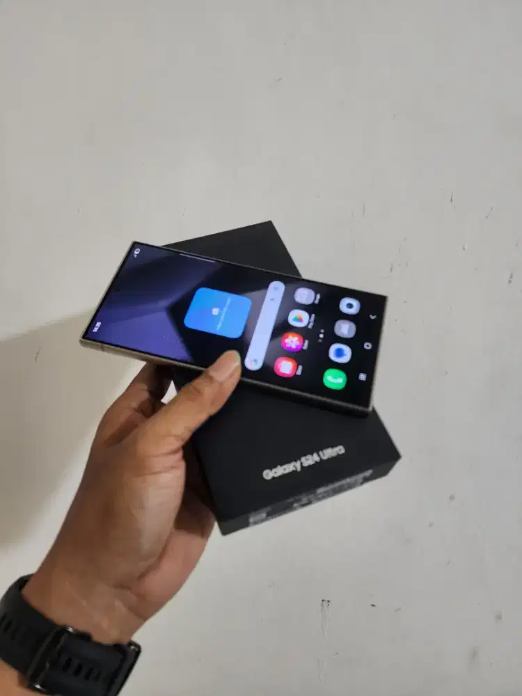 Samsung s24 ultra 5g 12/256gb sein fullset ori like new acc fresh