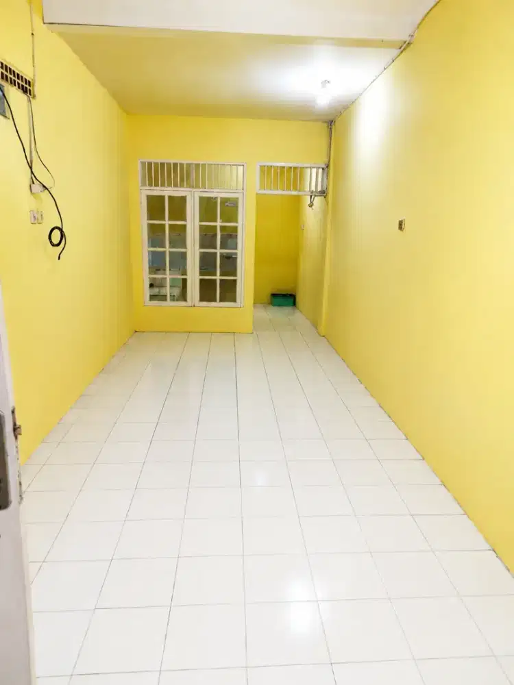 Rumah Di Kontrakan