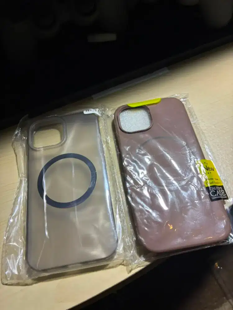 Case Ip 15 besic 2 pcs