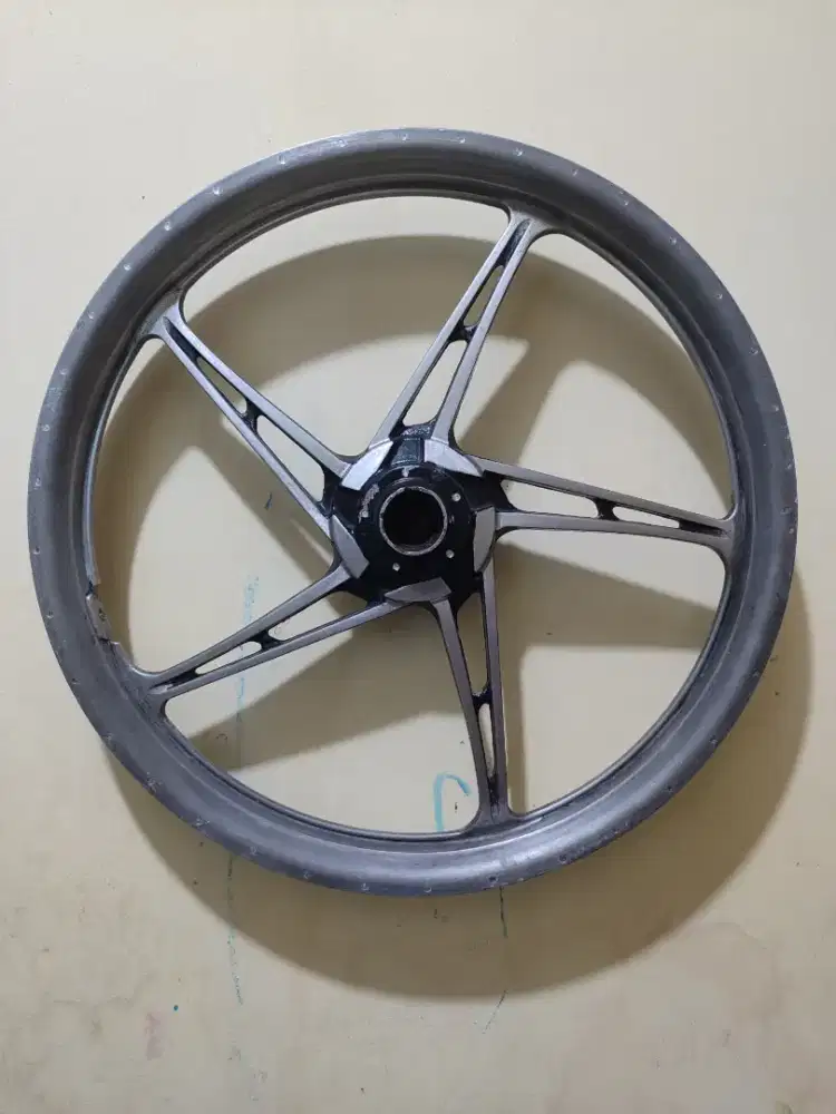 Velk,velg YAMAHA JUPITER Z,ZUPITER MX,VEGA depan recing ring 17,normal