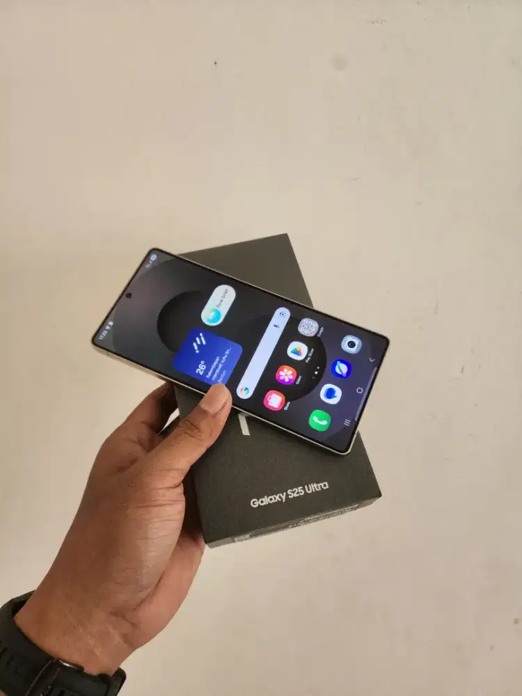 Samsung s25 ultra 5g 12/256gb sein fullset ori like new mulus