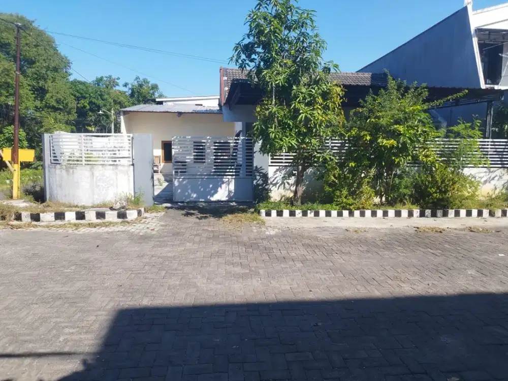 Jual Rumah Puri Indah Pandugo Dekat Gedung YKP dan Raya MERR, Row Jalan Lebar