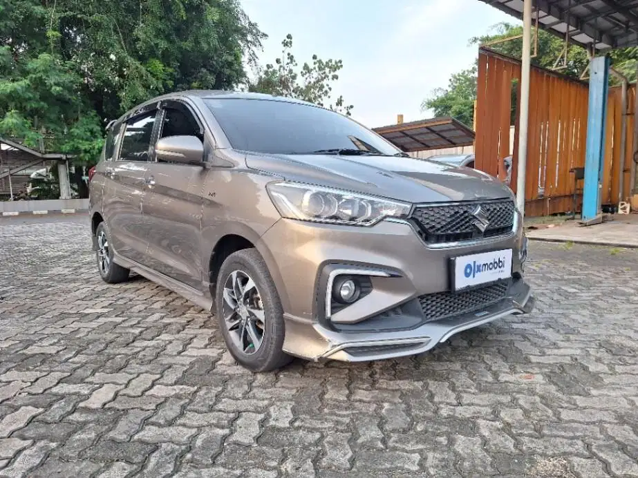 Cash dan Credit Suzuki Ertiga AT 2019 ERV