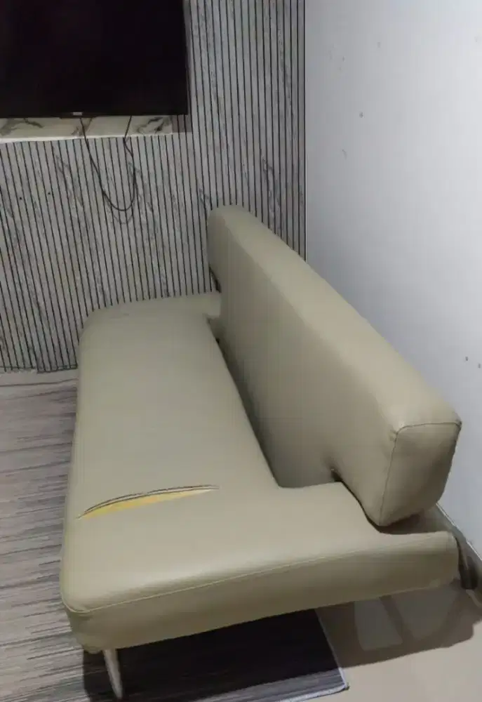 Di jual sofa bed