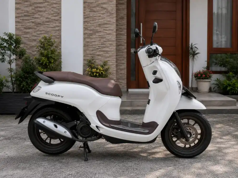 Honda scoopy 2026 KM low prestige keyless