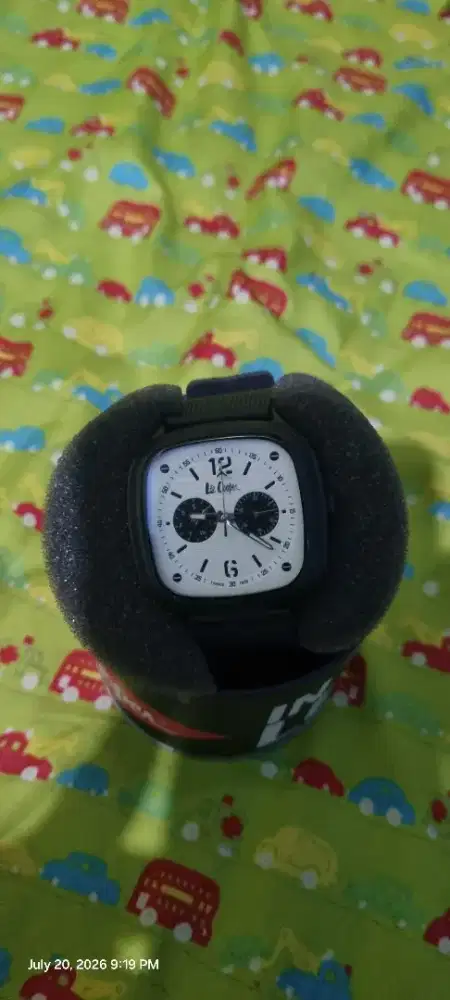 Jam analog Lee Coper