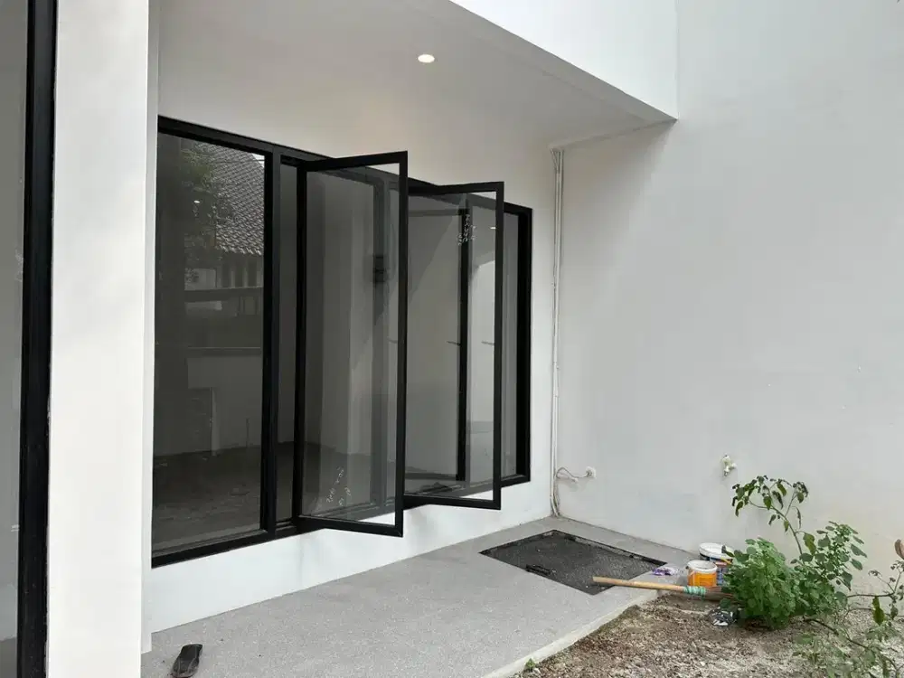 Dijual Cepat Rumah 4 Badroom Luas 270 Sqm Huni Jakarta Selatan
