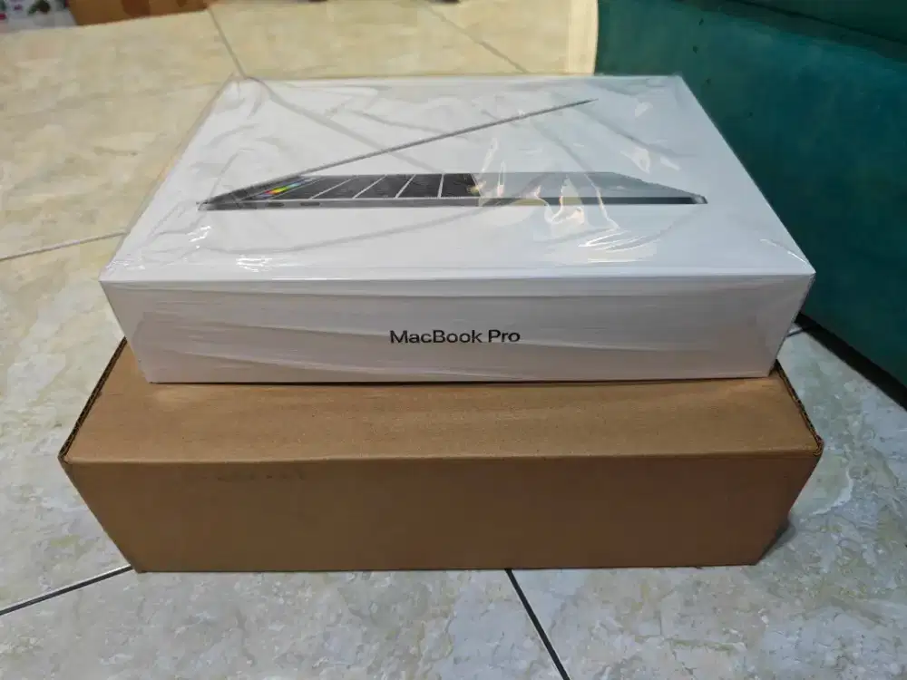 Macbook touch bar retina 13 inch