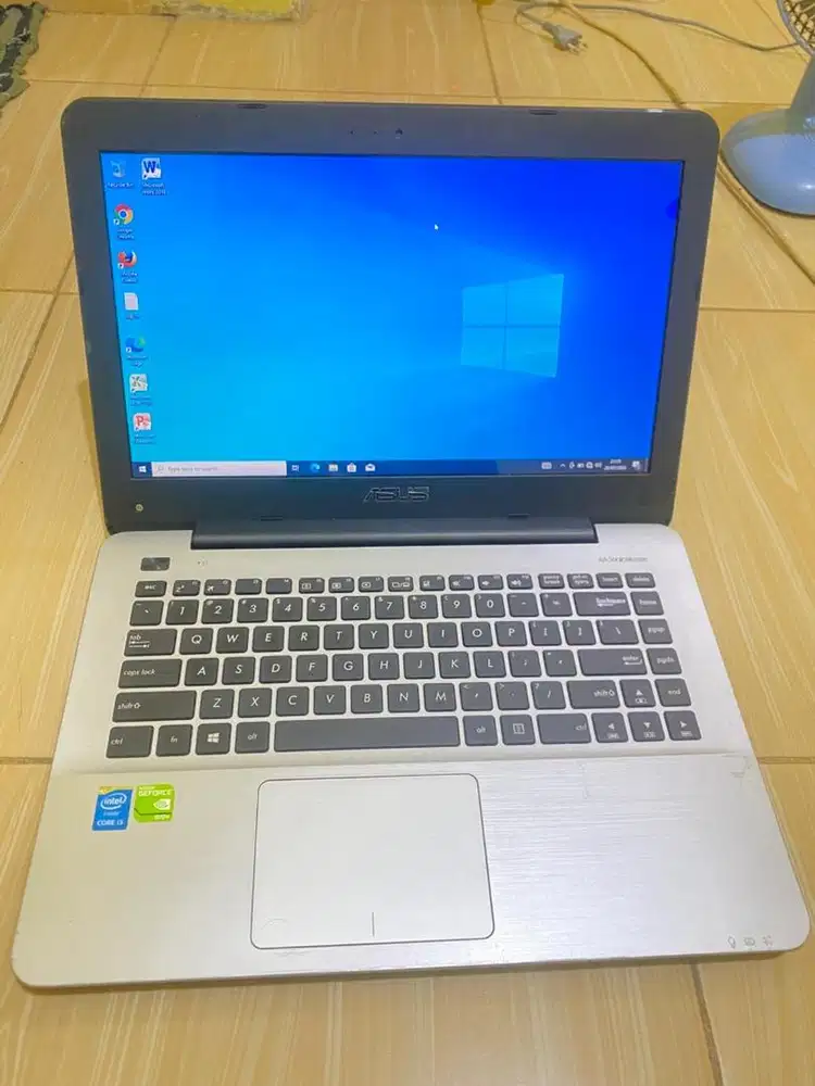 laptop asus X45LD