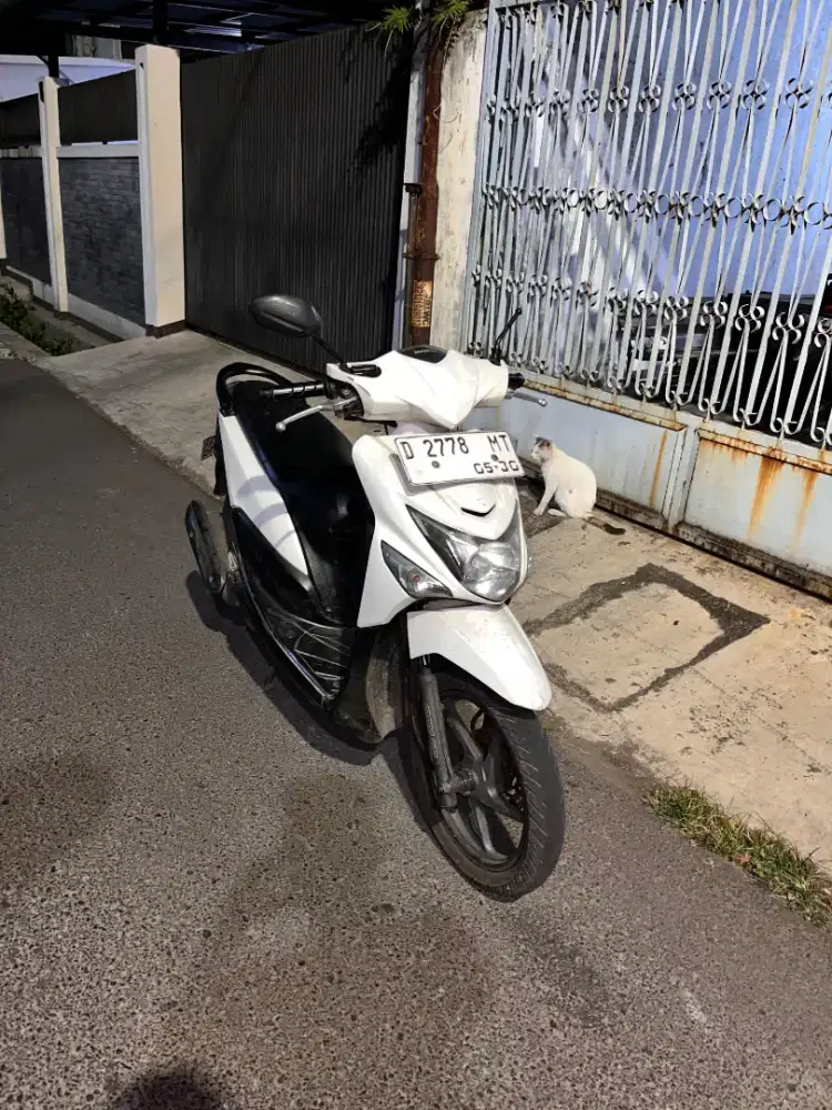 Honda beat pop 2015