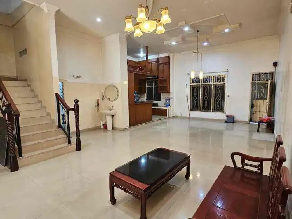 Dijual Rumah Cantik Villa Glugur Indah 4 Kamar Tidur Siap Huni