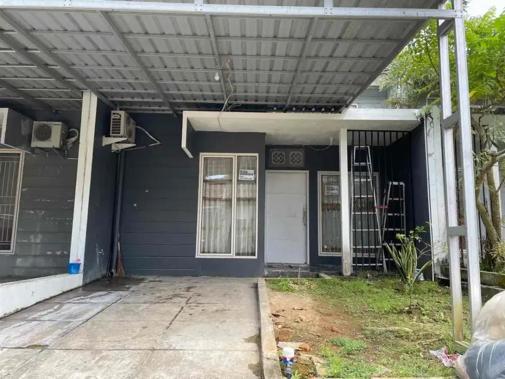 Dijual
Rumah di Perumahan Citraland City Samarinda

* Luas tanah: 90 m2
* ⁠Luas bangunan: 60m2
* ⁠kamar tidur: 1
* ⁠kamar mandi: 1
* ⁠carport: 1 mbl
* ⁠air: PDAM
* ⁠listrik: 2200 watt
* ⁠SHM
* ⁠Sdh renov
* ⁠harga 725jt nego