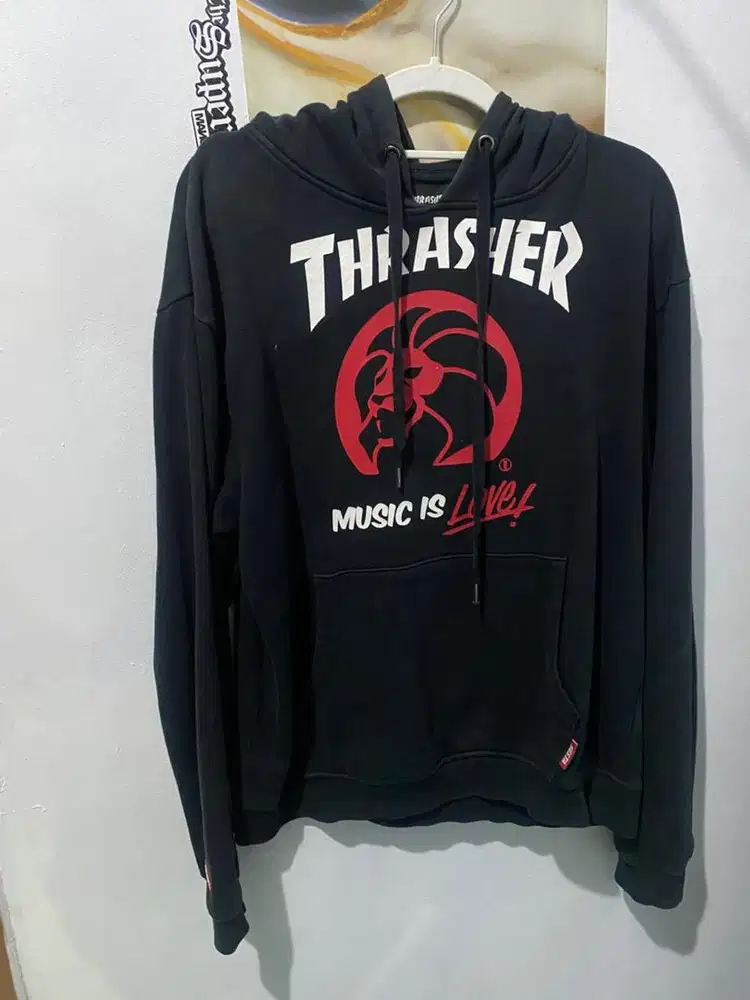 Hoodie tresher colab nesta