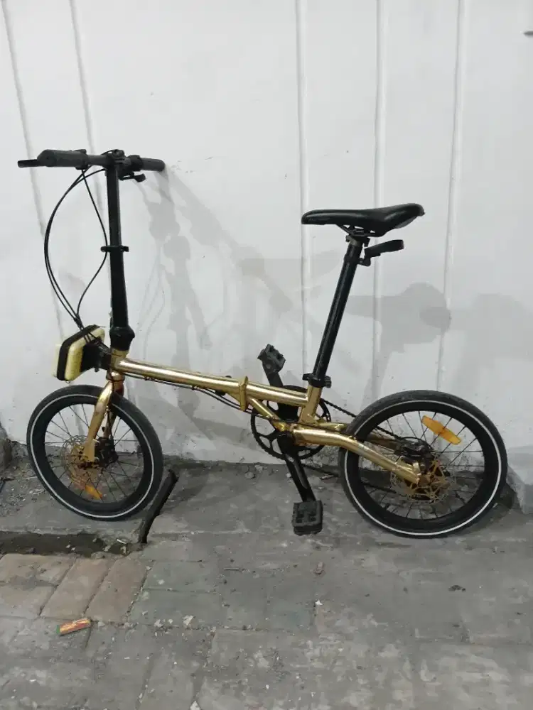 Sepeda lipat Element Troy X10 Gold Chrome Edition